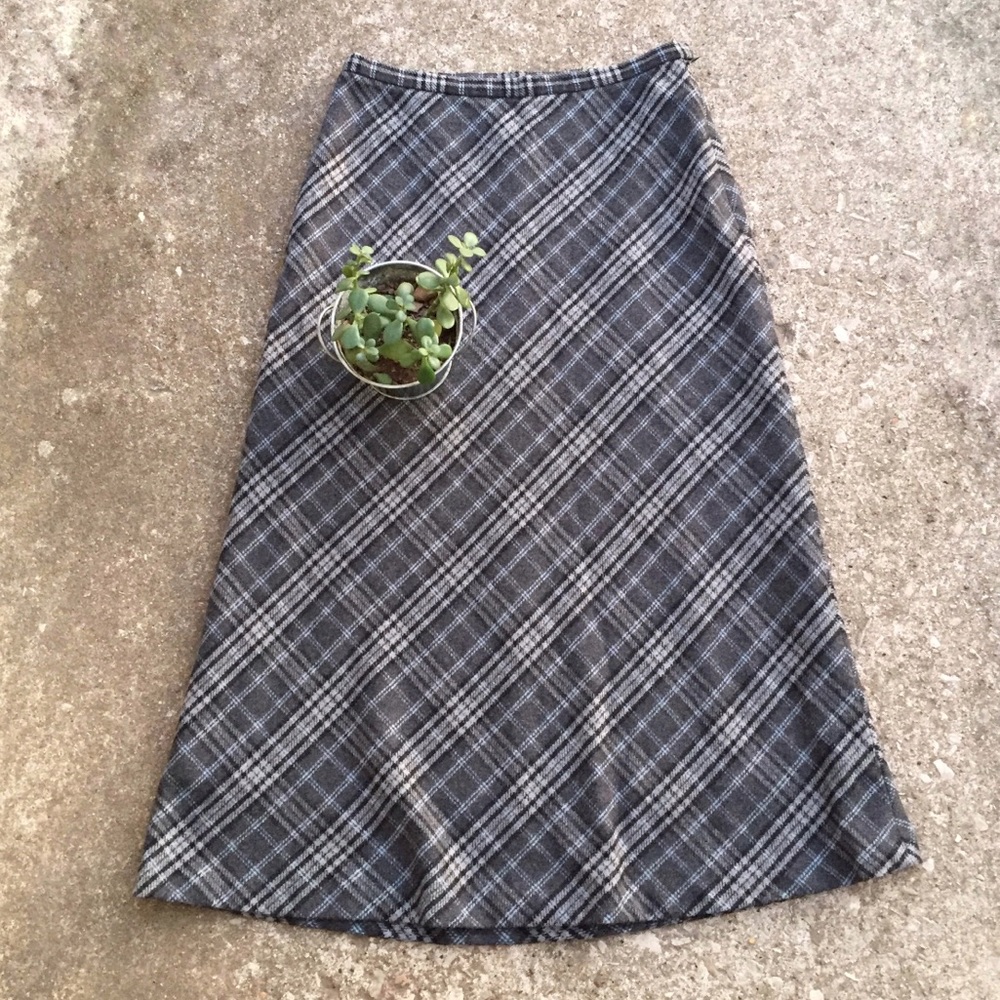 Vintage Wool Blend Plaid Skirt!